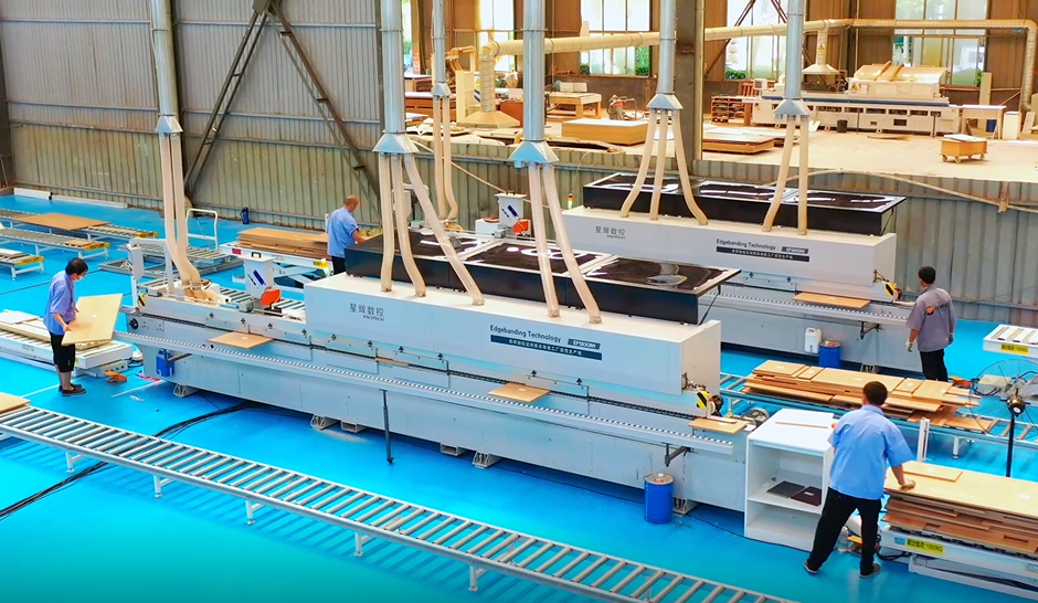 Πλεονεκτήματα της έξυπνης κατασκευής Industry 4.0 στην παραγωγή επίπλων κατά παραγγελία.